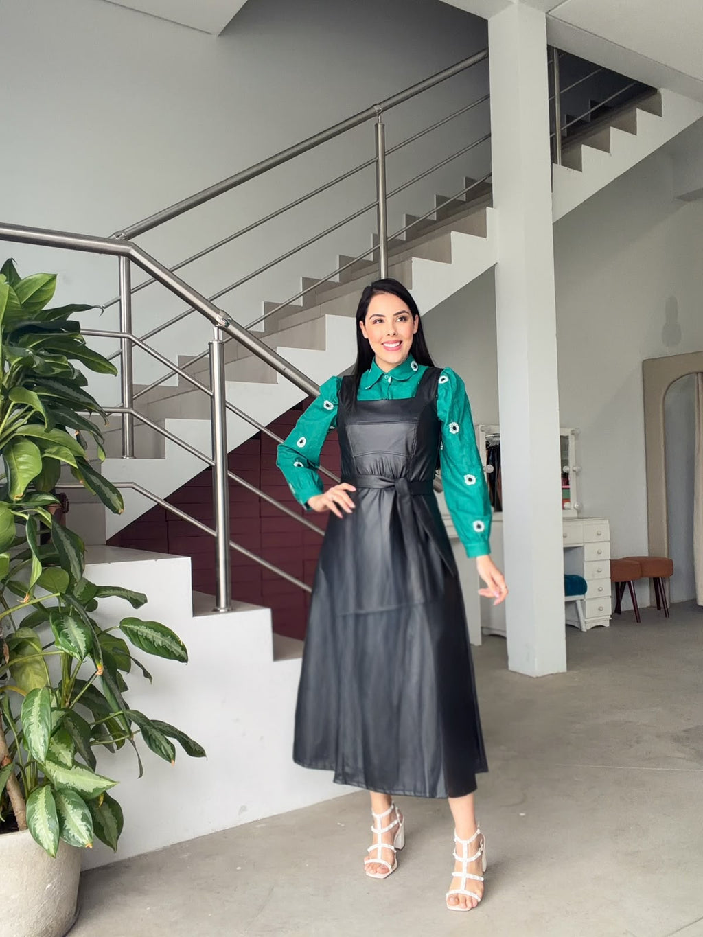 Vestido Longo Débora em Couro Ecológico